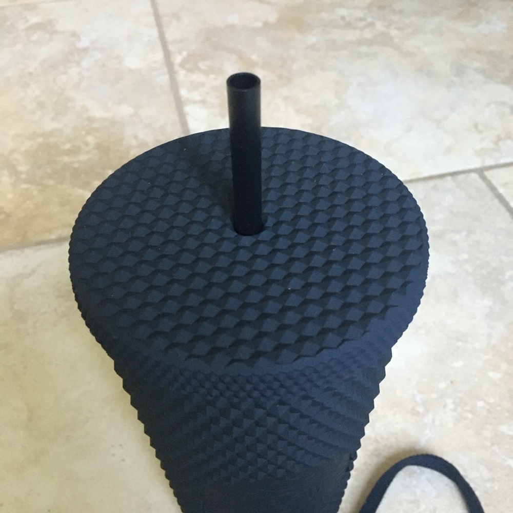 Starbucks Matte Black Tumbler + Starbucks Mask - Picture 4 of 13